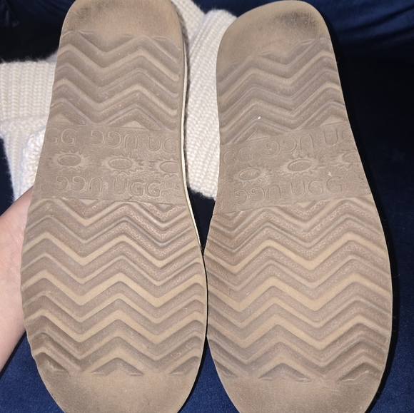 Ugg Cardy Knit Boots Size 9 - Picture 4 of 16